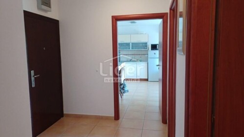 Thumbnail 6211832 - 8