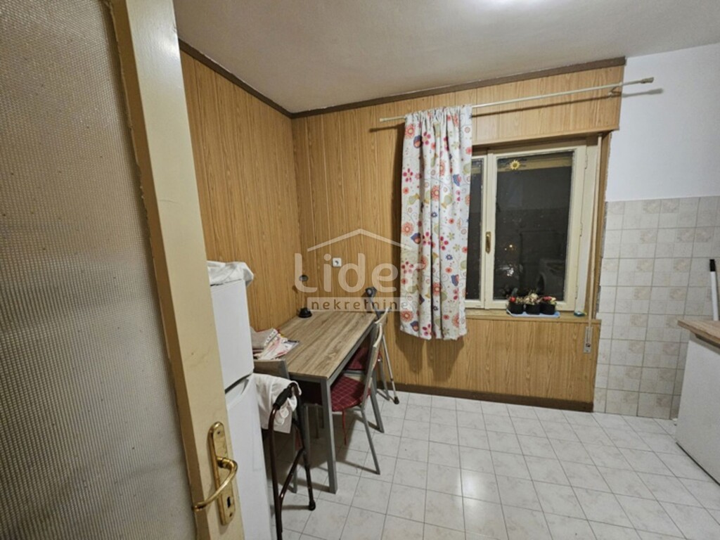 Image 6211836 - 2