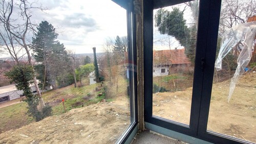 Thumbnail 6212070 - 1