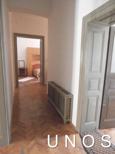 Centar (5s) 150,71 m2, vp, cent. et., mirno, uređen