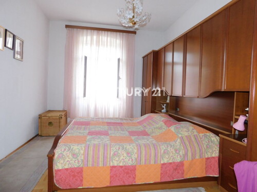 Thumbnail 6212537 - 10