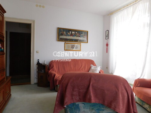 Thumbnail 6212537 - 6