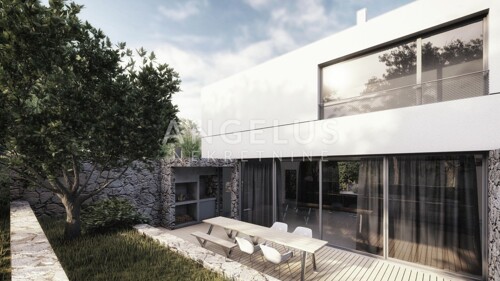 Brač - ekskluzivno građevinsko zemljište, udaljeno 100 m od