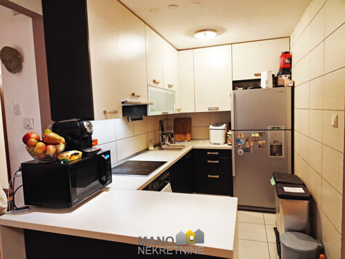 Stan: Zagreb (Travno), 65.00 m2 (prodaja)