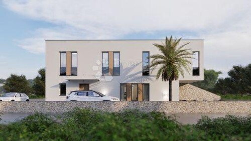 Thumbnail 6213147 - 5