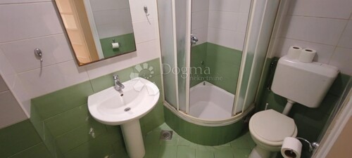 Thumbnail 6213165 - 20