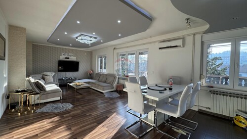 Zagreb, Vrapče - kuća 298 m2 i dvorište 174 m2