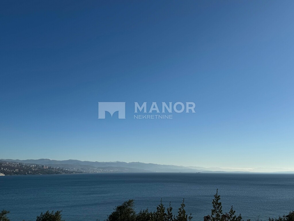 Image 6213672 - 2