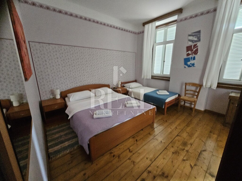 Image 6213716 - 14