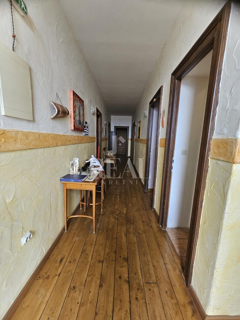 Image 6213716 - 13