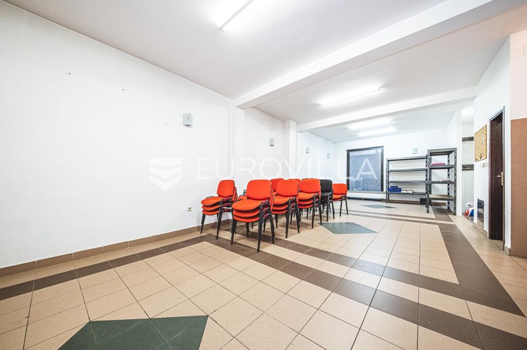 Image 6213857 - 1
