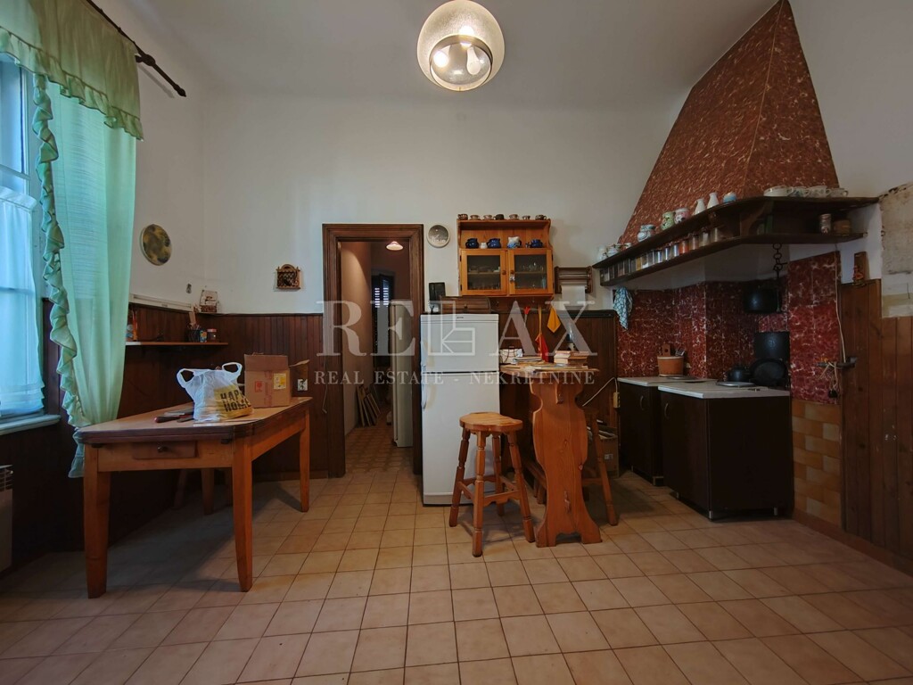 Image 6213897 - 10