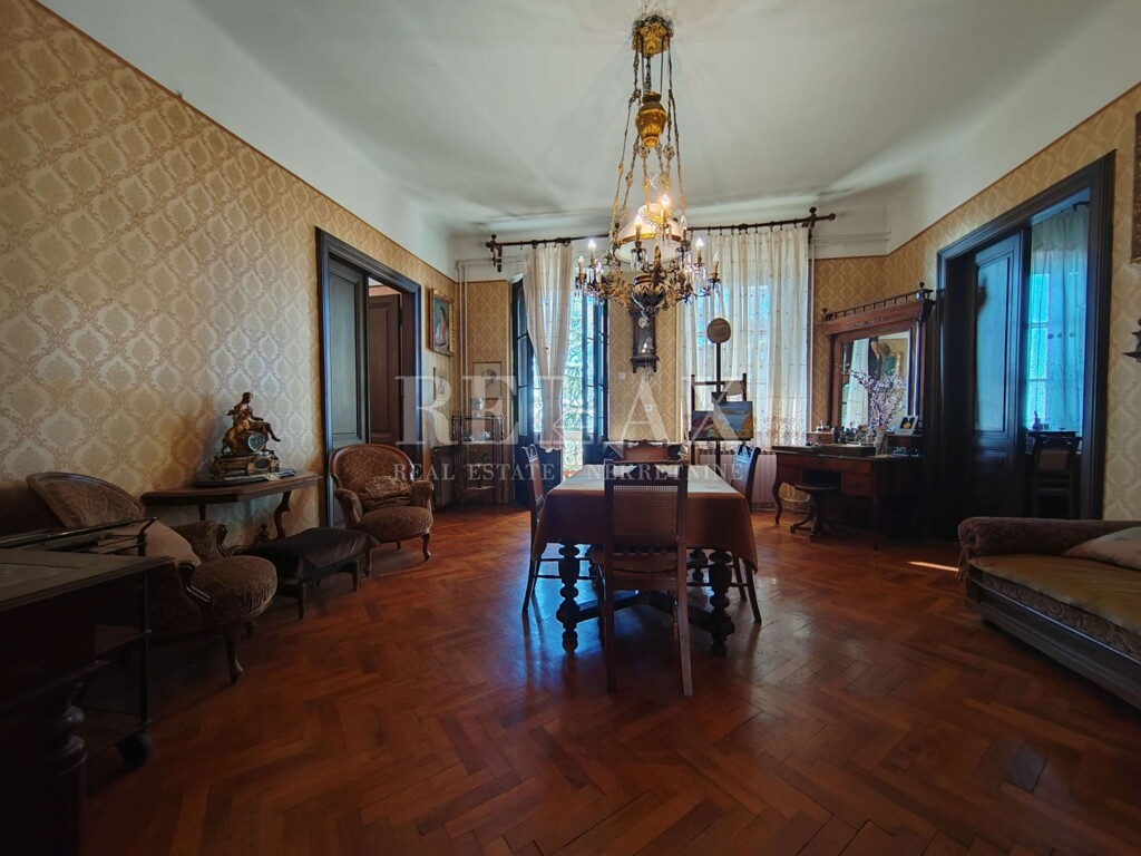 Image 6213897 - 6