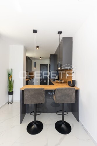 Thumbnail 6213899 - 23