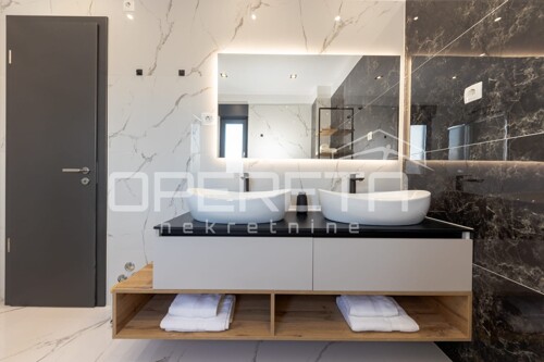 Thumbnail 6213899 - 34