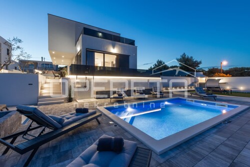 Thumbnail 6213899 - 17