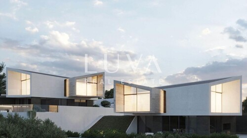 Luksuzna vila s bazenom u izgradnji blizu Pazina, Istra