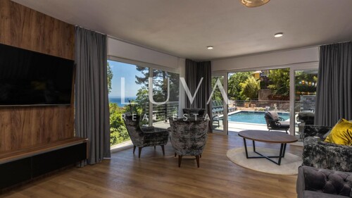 Thumbnail 6214081 - 3