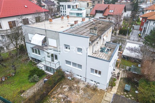 Zagreb, Šalata, stambena zgrada 320 m2 za rušenje ili renovaciju