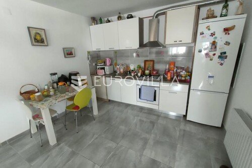 Osijek, Bosutsko naselje, adaptirana prizemnica, 135 m2