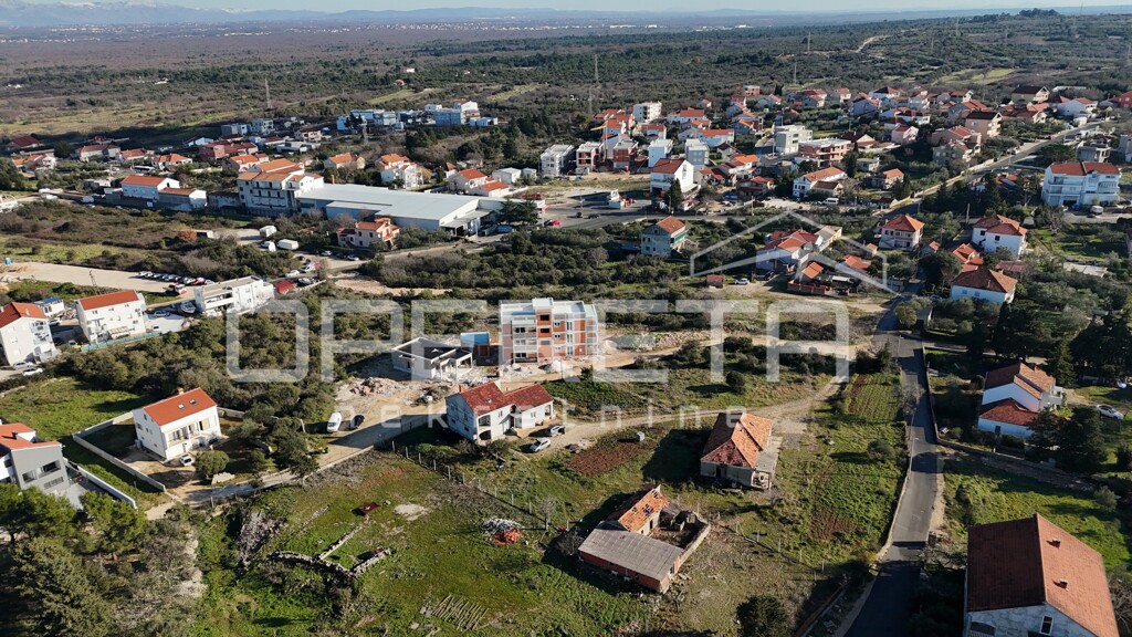 Image 6214596 - 11