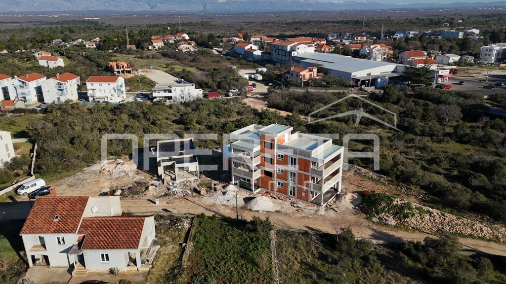 Image 6214596 - 12