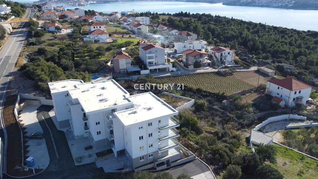 Image 6214629 - 1