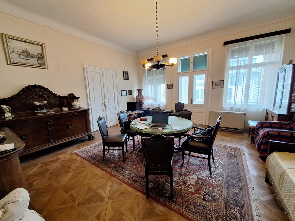 Image 6214668 - 1