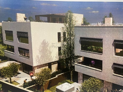 ZADAR (Kožino):TEREN SA GRAĐEVINSKOM ZA DVIJE VILE (8 STANOVA) PROJEKT
