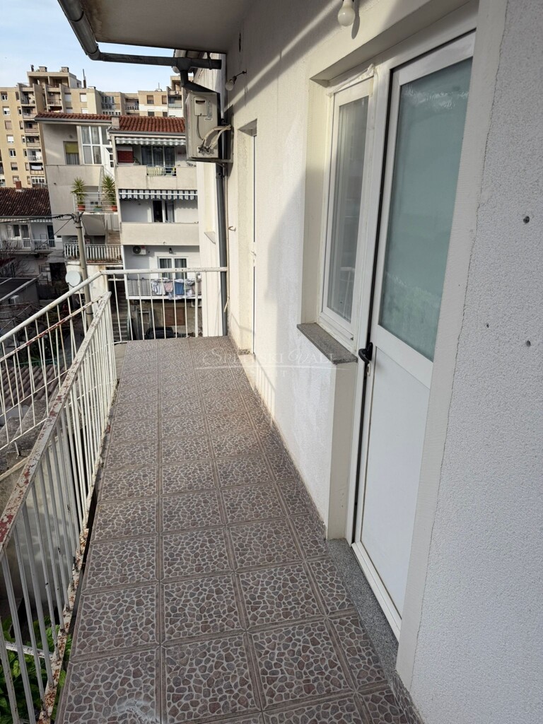 Image 6214721 - 10