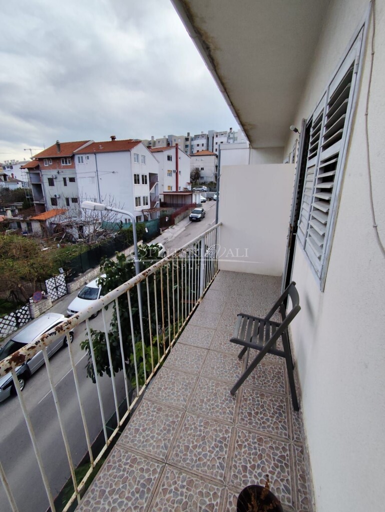 Image 6214721 - 4