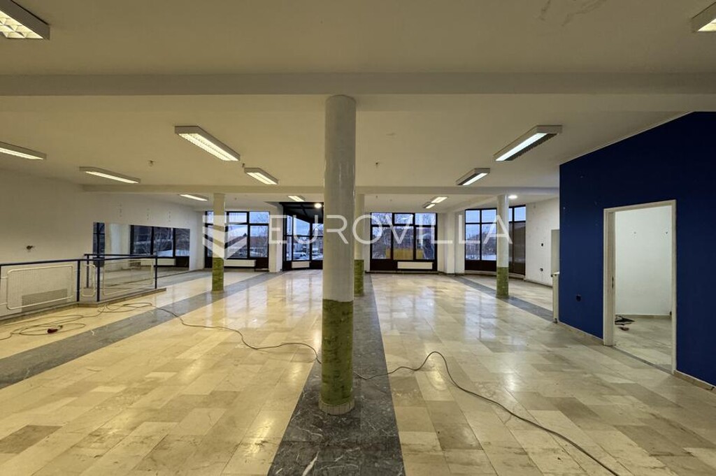 Image 6215017 - 11