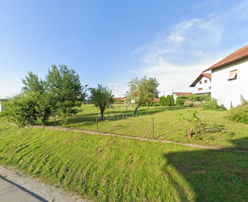 Oroslavje, gradilište, 1685 m2, na prodaju