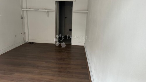 Prodaja uličnog lokala, Centar -Medveščak, 19,80m2,