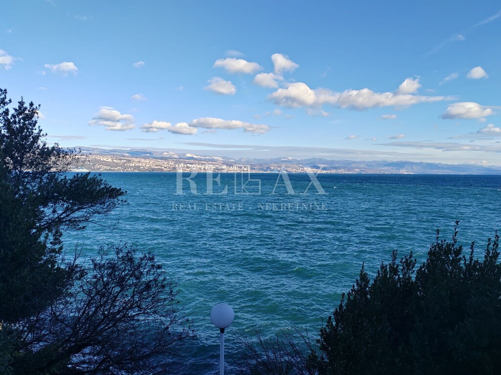 Image 6215204 - 1