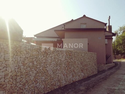 Thumbnail 6215233 - 10