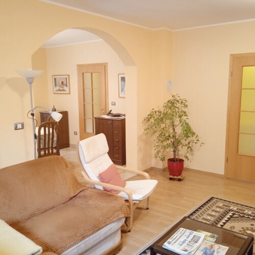 Thumbnail 6215308 - 10