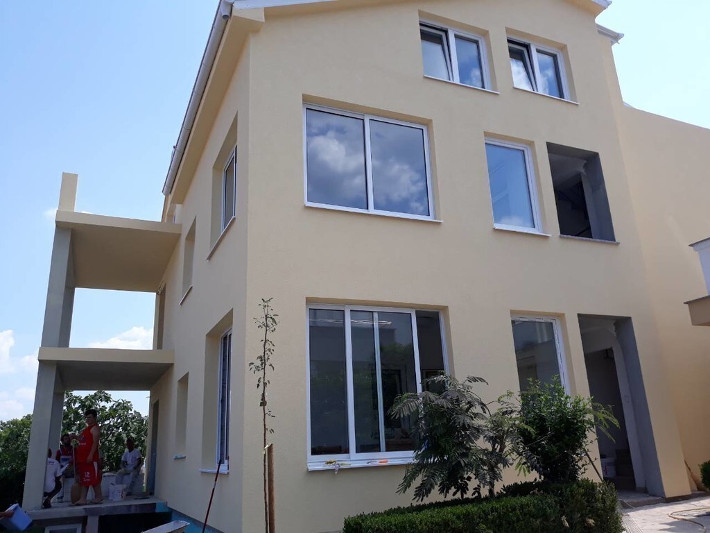 Image 10
