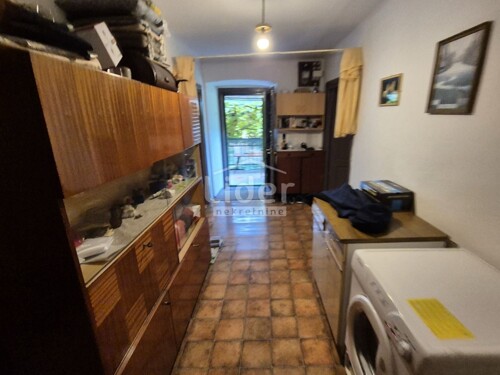 Thumbnail 6215696 - 5