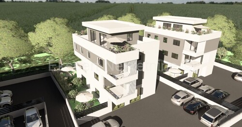 Thumbnail 6215796 - 2