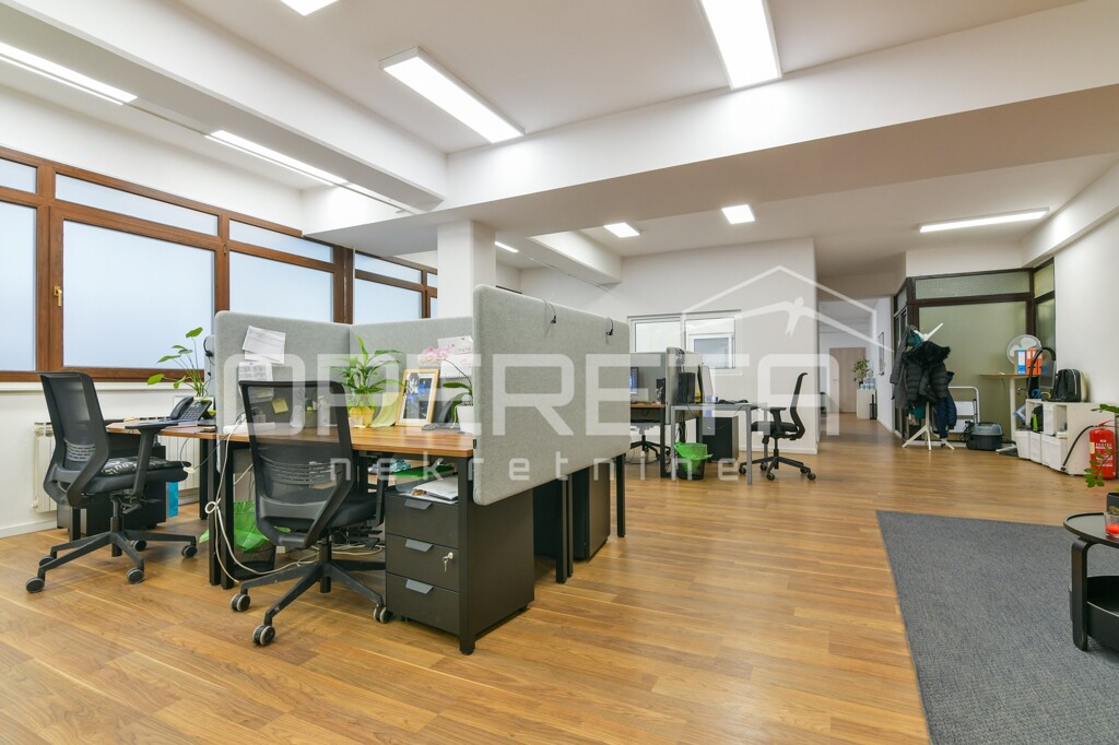 Image 6215873 - 4