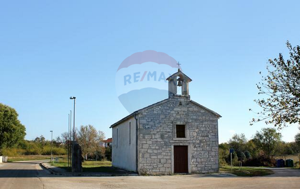 Image 6215915 - 4