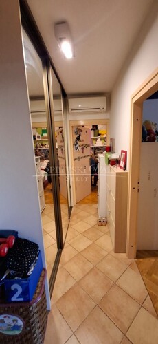 Thumbnail 6215950 - 15