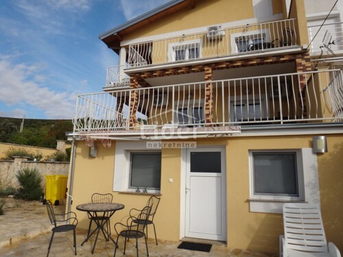 Thumbnail 6216247 - 3