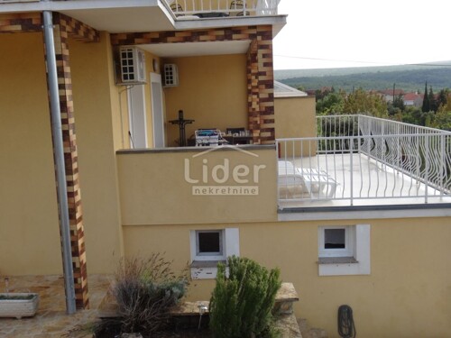 Thumbnail 6216247 - 5