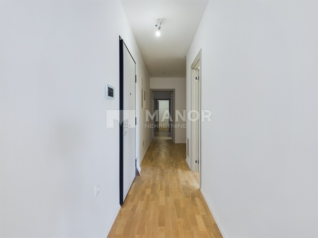 Image 6216493 - 7