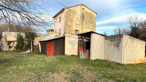Istra, Poreč-ugostiteljsko stambeni prostor s građevinskim z
