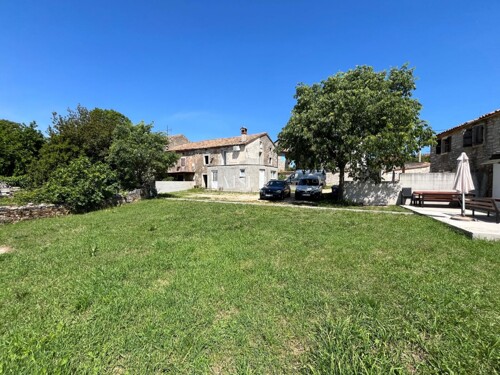 Istra - Poreč, kamena kuća sa okućnicom pogled more