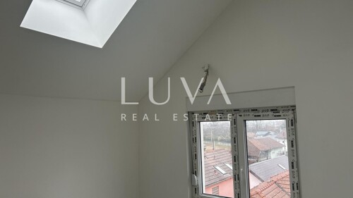 Thumbnail 6217066 - 17