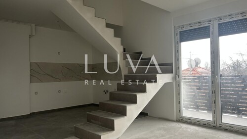 Thumbnail 6217066 - 6